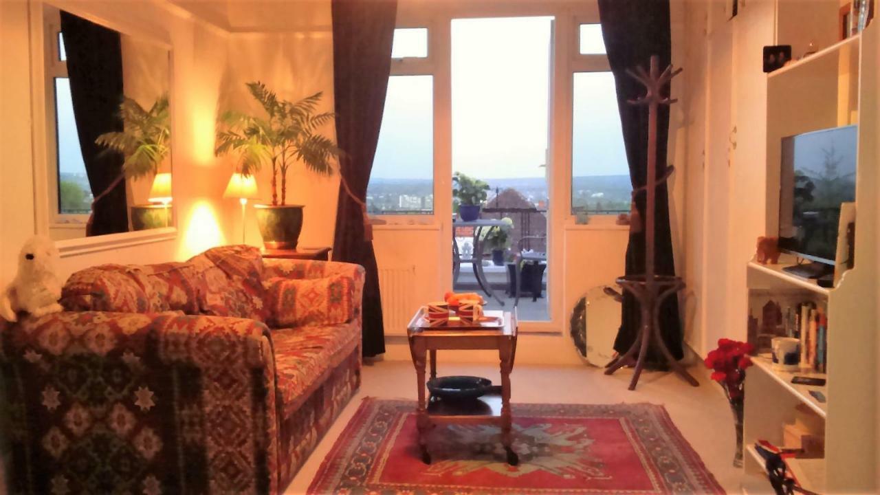 ロンドン クリスタル パレス B＆B Bed & Breakfast エクステリア 写真